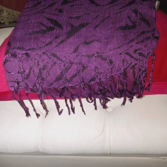 Dark Purple Zebra Scarf - Picture 3 of 4